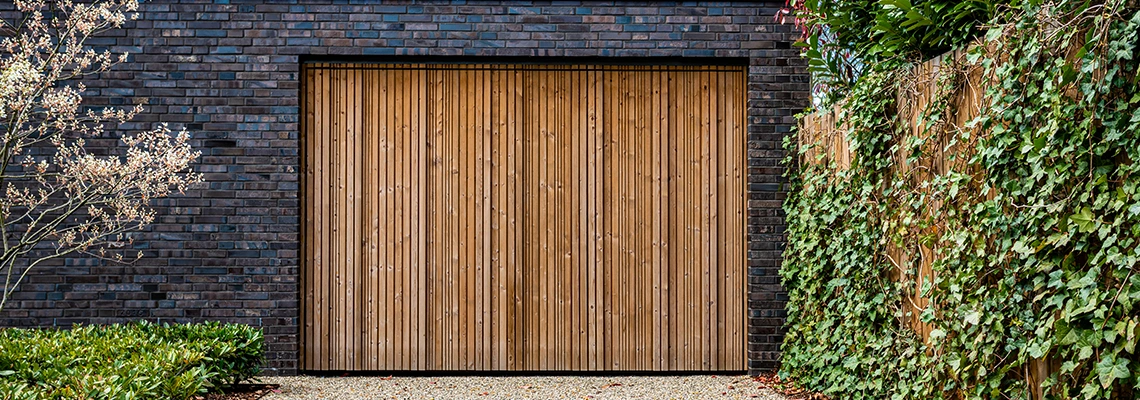 Amarr Traditional Garage Doors Tracks Repair in Elmhurst, Illinois